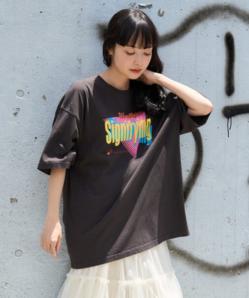 蛍光カラープリントTシャツ