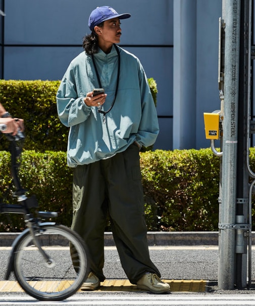 限定展開 ビッグシルエット ハーフジップ ナイロンプルオーバー/PO 