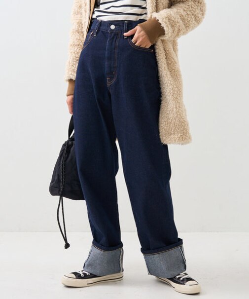 ロールアップ ストレートデニム