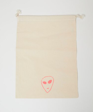 エイリアン巾着