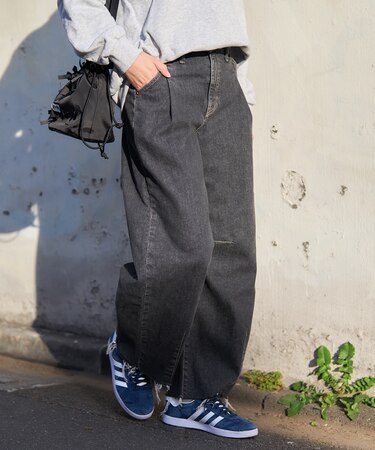 別注 TUCK CURVE WIDE