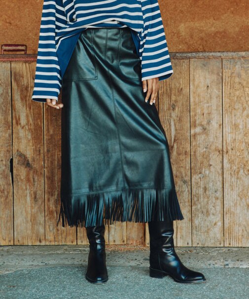 フェイクレザーフリンジスカート