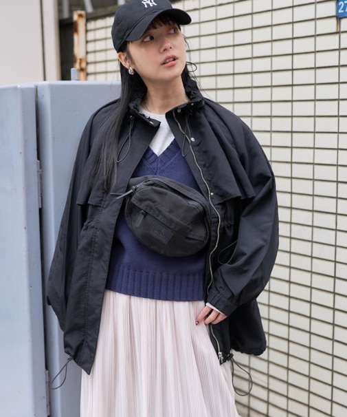 ナイロンドローコードショートコート