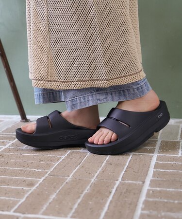 OOmega OOahh/ウーメガ ウーアー/スライドサンダル