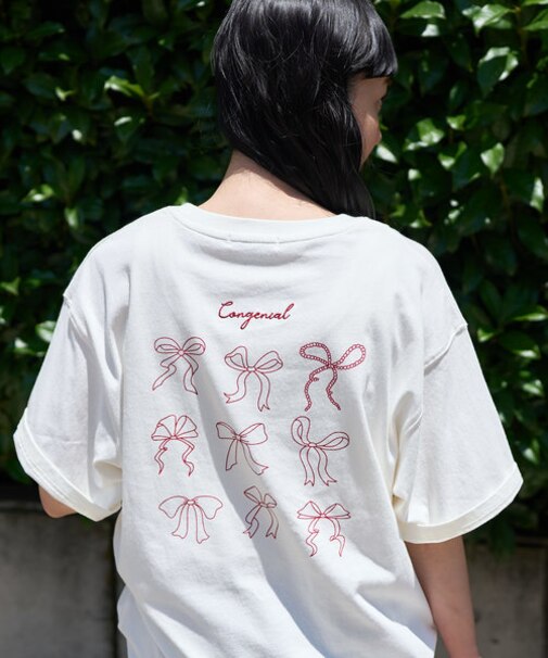 リボン バックプリントTシャツ/刺繍Tシャツ