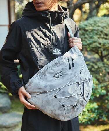 別注 Logo Body Bag