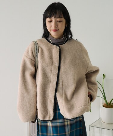 カットボアショートジャケット