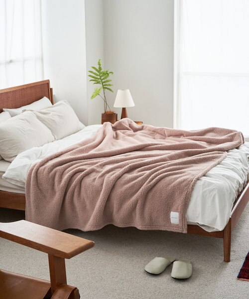 AMNESIA フリースブランケット 03ea6f9d24ba018c5b008603c24166