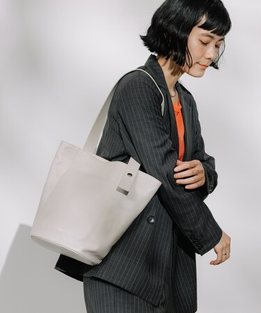 別注 カウレザー2WAYバケツショルダー｜フリークスストアの通販｜&mall 