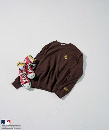 ＜新色追加＞MLB ロゴ刺繍スウェット
