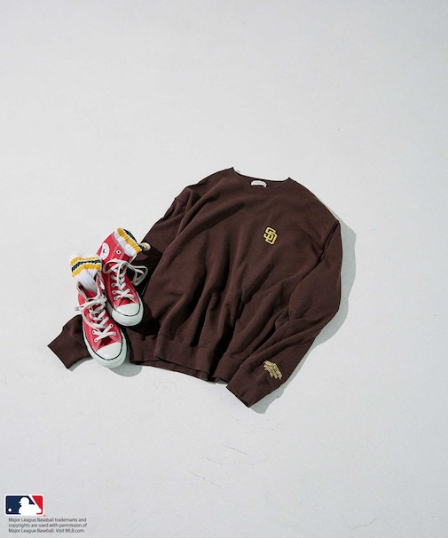 ＜新色追加＞MLB ロゴ刺繍スウェット