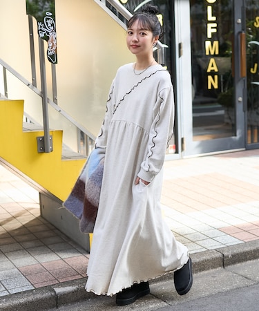 配色メロー スウェットワンピース【限定展開】｜フリークスストアの  