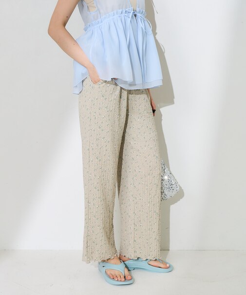 花柄ストレッチパンツ