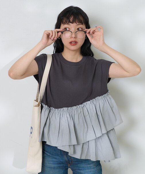 裾フリル ストライプTシャツ
