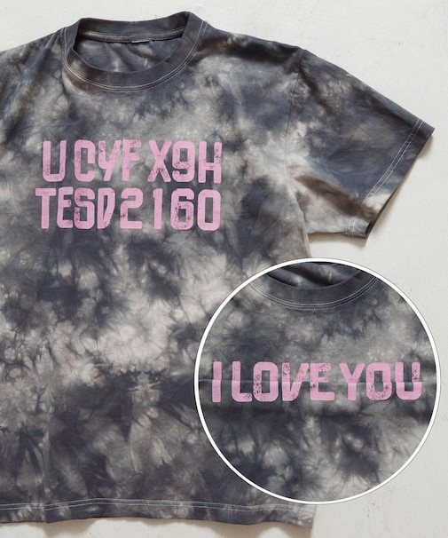 ムラ染め ギミック ロゴTシャツ