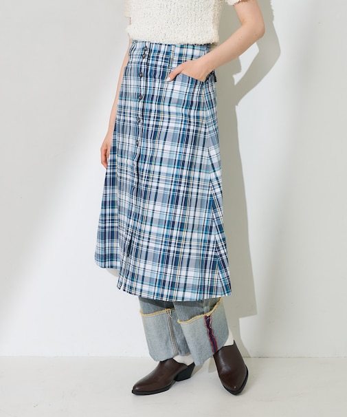 フロントボタンチェックスカート