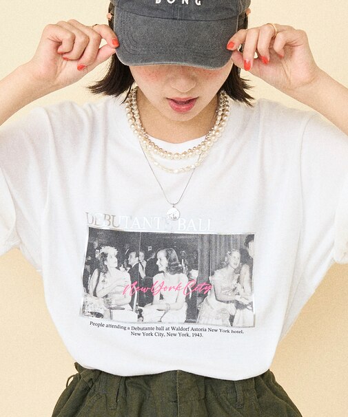 箔フォト WOMAN Tシャツ