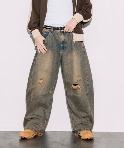 ワイドシルエット カーブ ダメージ加工 デニムパンツ
