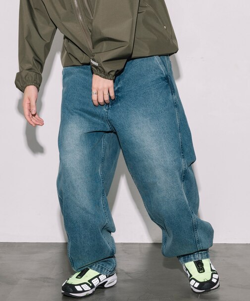 ワイドシルエット ツイステッド カーブデニムパンツ