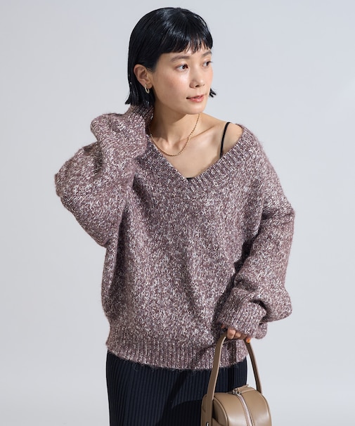メランジ Vネックニットプルオーバー