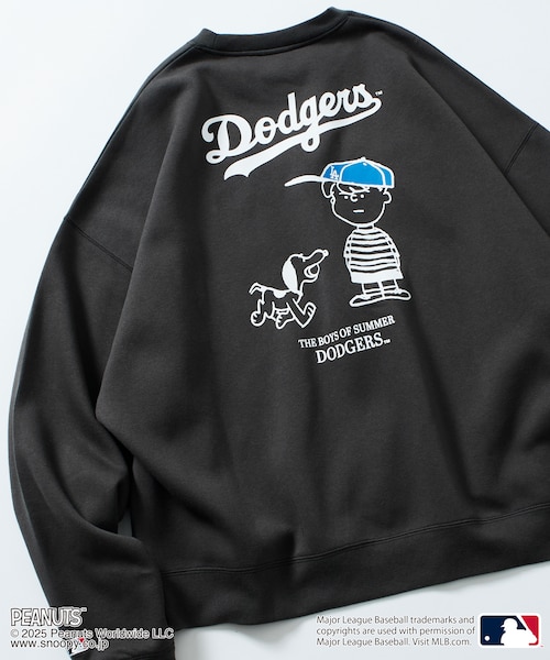 MLB×PEANUTS 別注 ビッグシルエット バックプリント クルー MLB×PEANUTS 別注 ビッグシルエット バックプリント クルー