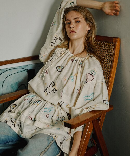 Freada フリーダ　モチーフ刺繍柄ワンピース モチーフ刺繍 柄 ワンピース｜フリークスストアの通販｜&mall（アンド