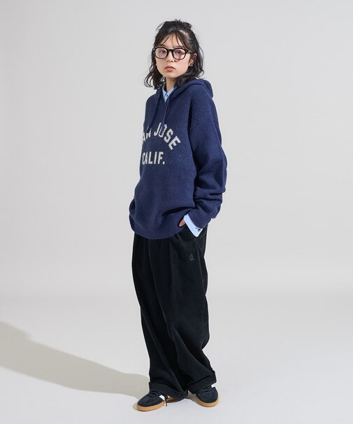 ジャガード ビッグロゴ ニットパーカー