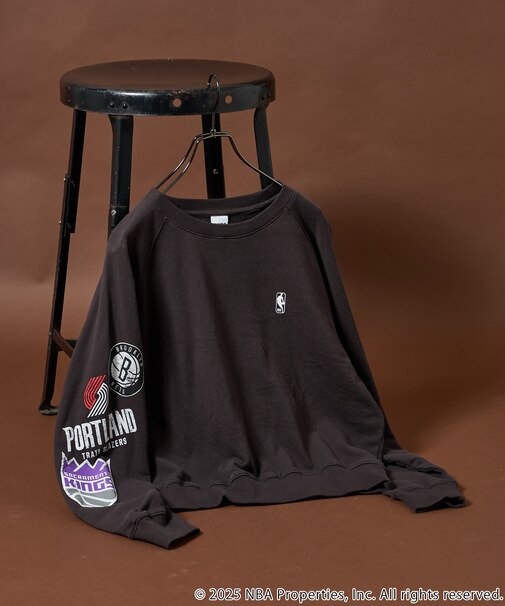 NBA 袖ロゴスウェット