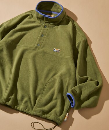 ビッグシルエット ワンポイントロゴ フリース スナップボタン スピンドル プルオーバー