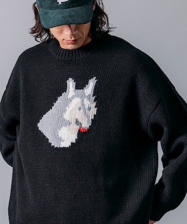 リラックスフィット ドッグモチーフ ローゲージ ジャガード クルーネックニット / ハスキー 【限定展開】