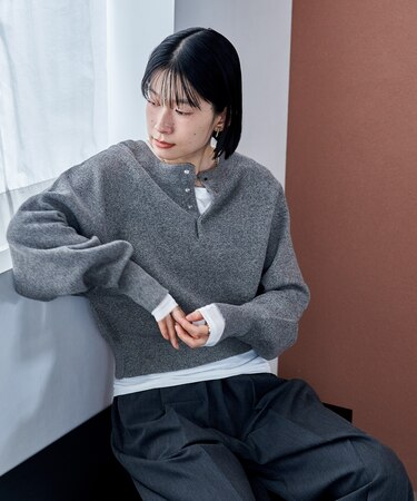 ショート スナップボタン ラグラン ヘンリーネック ニット