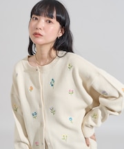 花刺繍 クルーニットカーデ