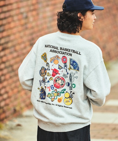 NBA 別注 和柄ランダムロゴ バックプリント クルーネックスウェット