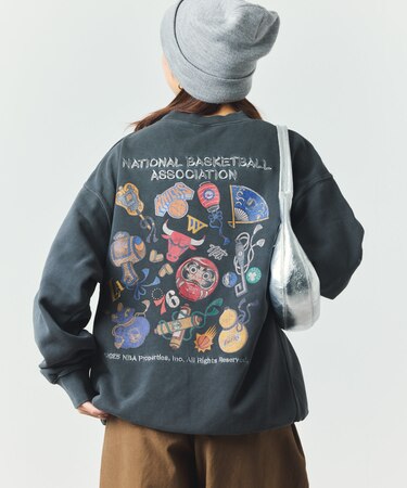 NBA 別注 和柄ランダムロゴ バックプリント クルーネックスウェット