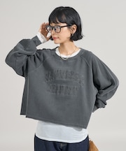 ピグメント ロゴクロップドスウェット