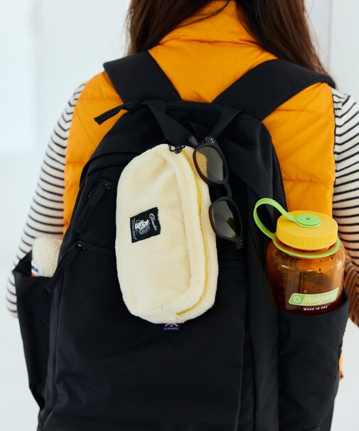 別注Fluffy square pouch M