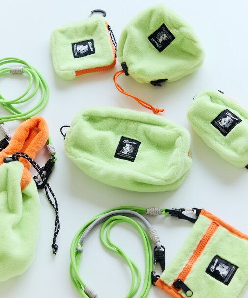 別注Fluffy square pouch M