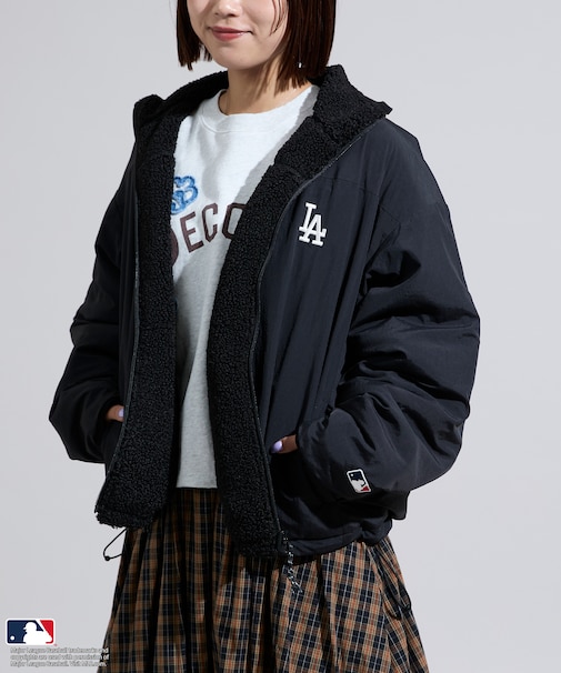 MLB リバーシブルボアブルゾン 限定展開