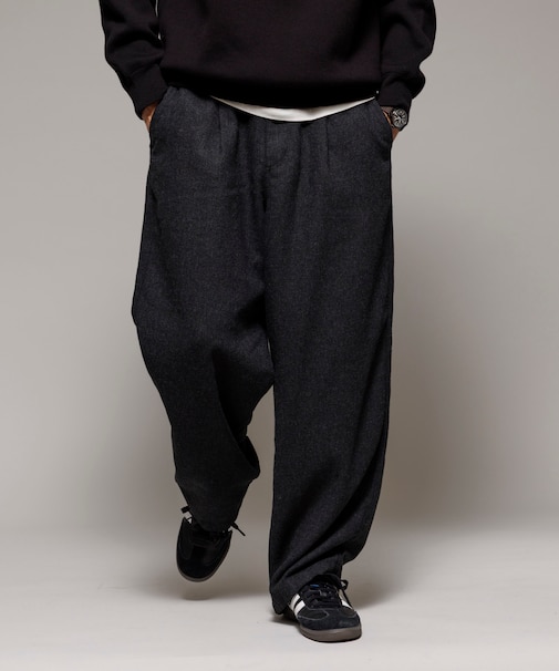 ワイドシルエット ウォッシュド ウール混 フランネル トラウザーズ