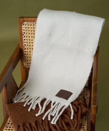 ボリュームフリンジマフラー