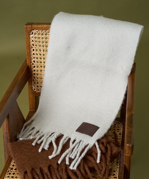 ボリュームフリンジマフラー