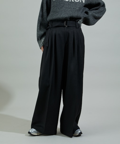 ベルト付き タックワイドパンツ