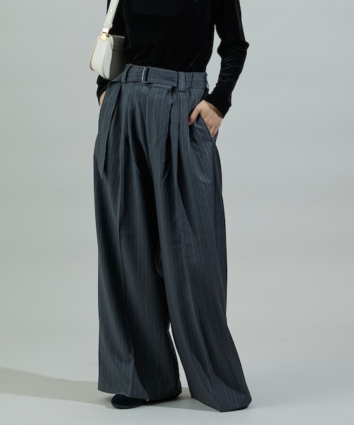 ベルト付き タックワイドパンツ
