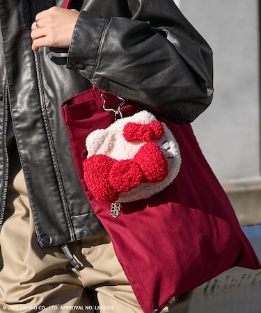 ”HELLOKITTY” もこもこポーチ