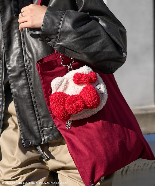 ”HELLOKITTY” もこもこポーチ