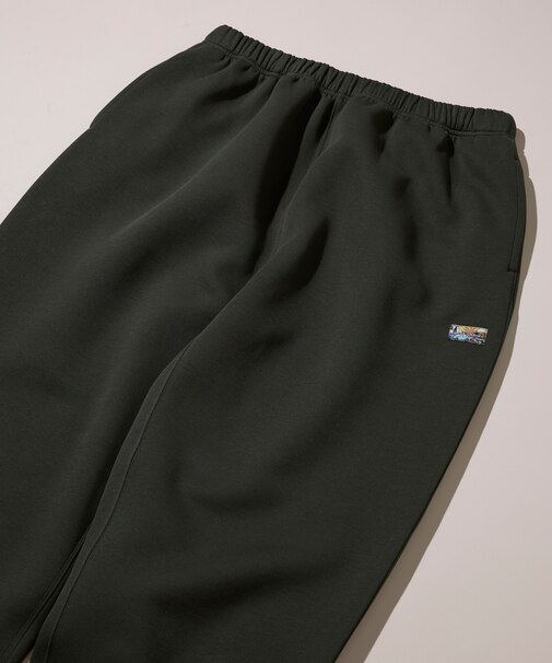 ビッグシルエット ダンボール ワンポイントロゴ スピンドル スウェットパンツ