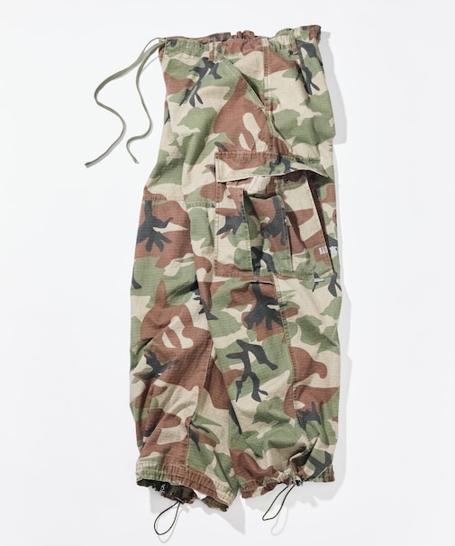 カーブシルエット リップストップ カモフラージュ柄 カーゴパンツ
