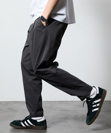 Easy Care Fabric スリムテーパードシルエット イージーパンツ/吸水速乾/UVカット 【限定展開】