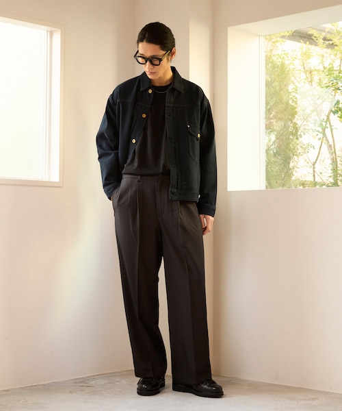 ワイドストレートシルエット ワンタック スラックスパンツ｜フリークス