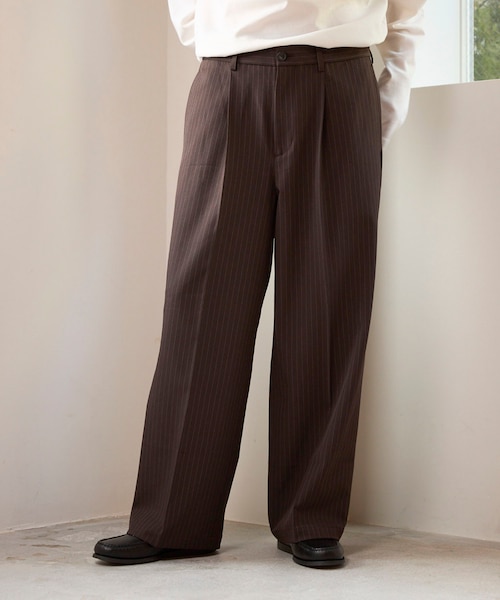 ワイドストレートシルエット ワンタック スラックスパンツ｜フリークス